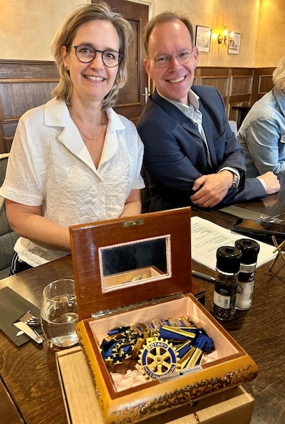 Rotaryclub verwelkomt nieuwe voorzitter in bestuurswissel