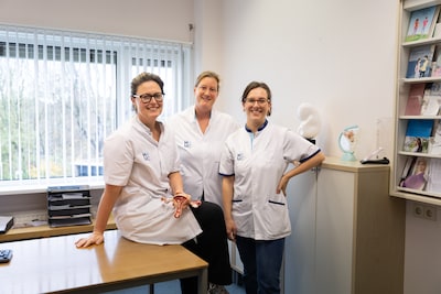 Spreekuur verpleegkundigen en artsen met menstruatieklachten: ‘Veel uitval op werkvloer komt hierdoor’