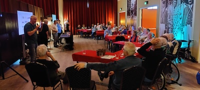 Westervoortse Ameezingband treedt op in Duiven