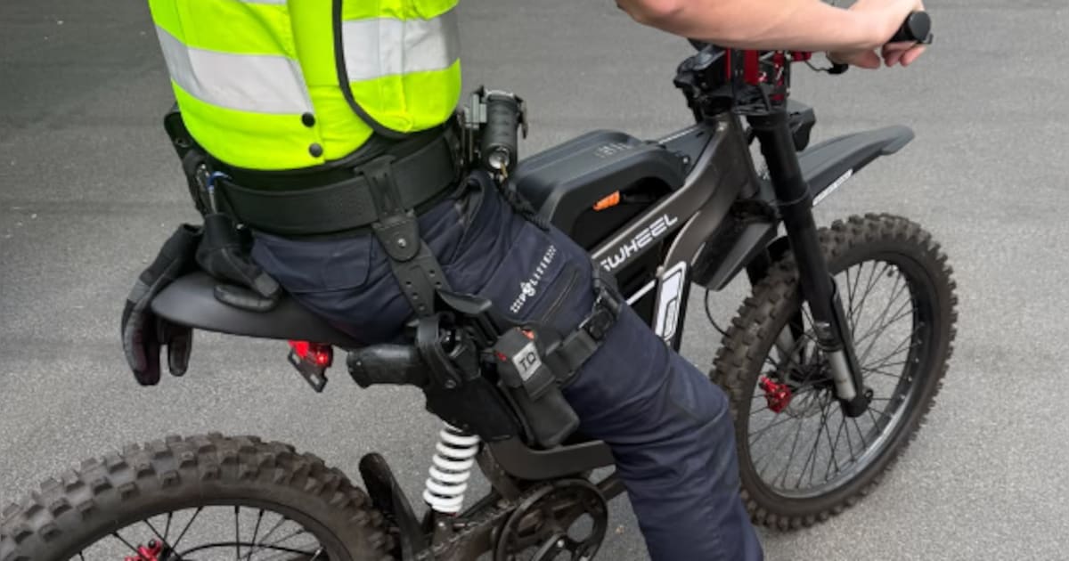 Fatbike ging 100 kilometer per uur en is in beslag genomen door politie ...