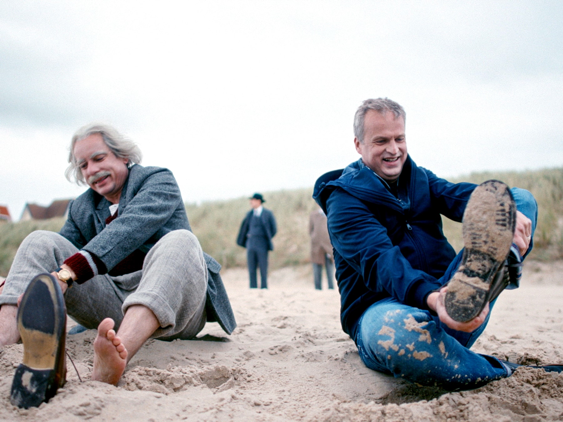 Belg Arnout Hauben experimenteert met nieuwe televisie: interviews met Napoleon en Einstein