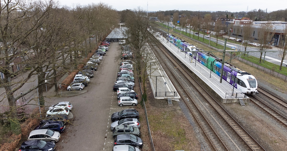 Het is gedaan met gratis parkeren bij dit treinstation: slagboom voor 96 parkeerplekken