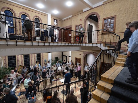 Twee weken geleden hield Excelsior een openbare repetitie in het raadhuis van Winterswijk om zo bij de Algemene Raadscommissie aandacht te vragen voor het huisvestingsprobleem. 