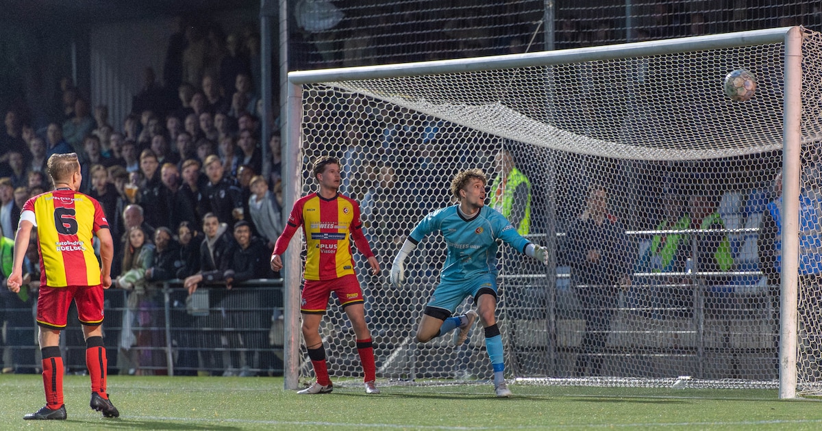 Spelerscarrousel | Doelman van DIO’30 naar Bennekom • AWC haalt ex-NEC’er en ziet Saltani naar UDI g