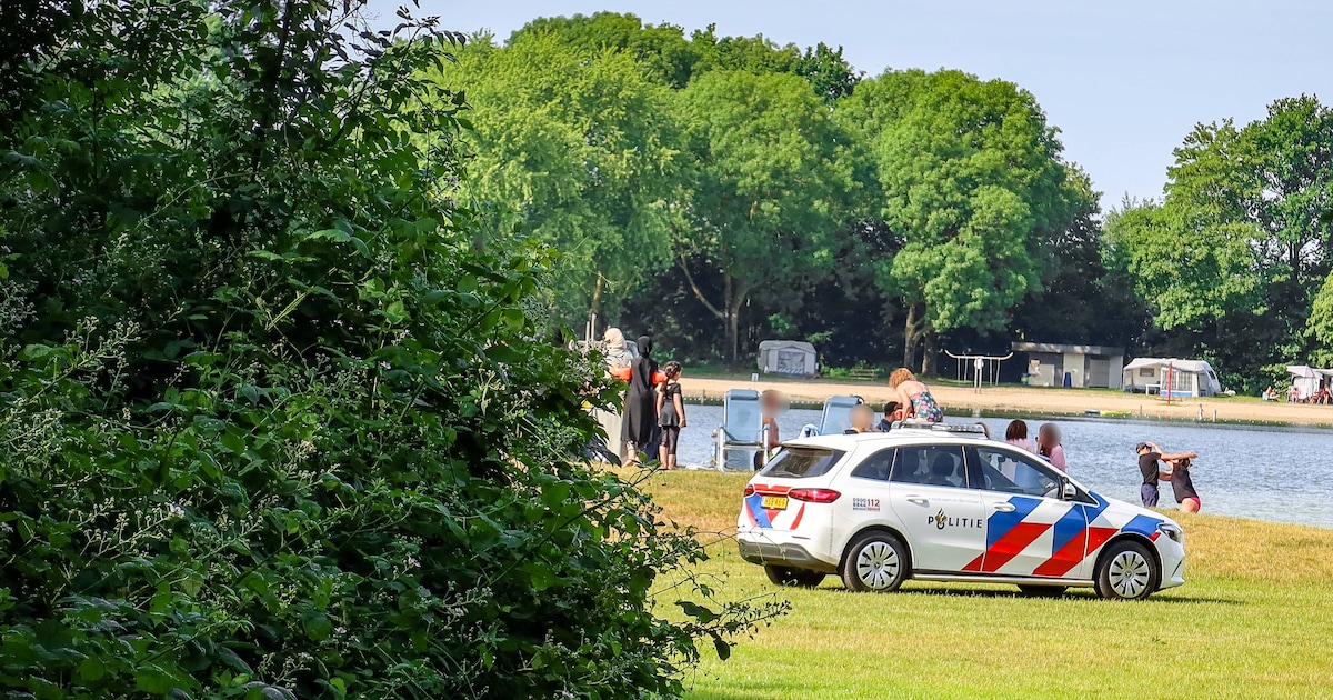Minderjarige zwemmer Maarssen overleden, politie stelt onderzoek in