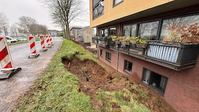 Gapend gat in dijk bij Huissen weer gevuld