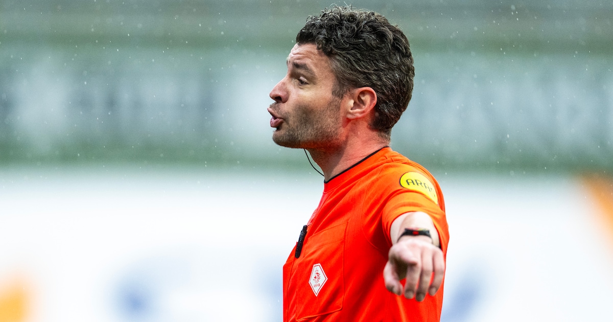 Erwin Blank zaterdag scheidsrechter bij De Graafschap-Almere City FC