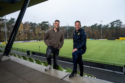 Jeugdopleiding Vitesse herstelt sneller dan verwacht: ‘Spelers ontwikkelen zich razendsnel’