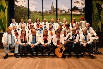 Zangkoor Hullie zingt voor bewoners verpleeghuis Elisabeth