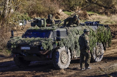 Nederlandse militair (28) omgekomen bij oefening met pantservoertuig in Duitsland