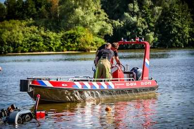 Drenkeling dood uit water gehaald bij Kleine Rietplas in Emmen