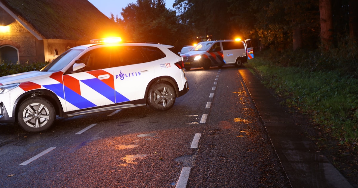 Fietser gewond bij botsing met bestelbus bij Terschuur