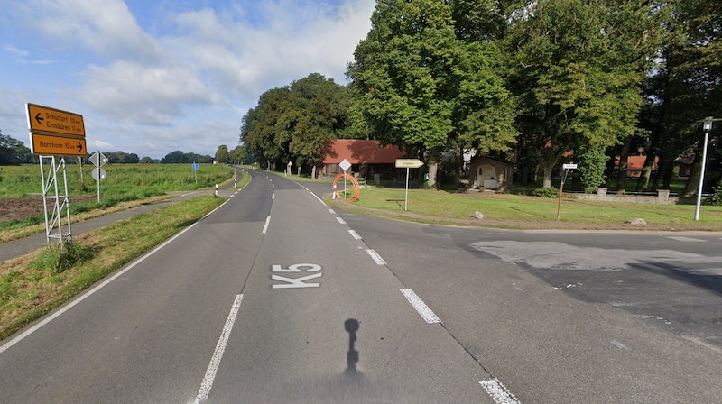 Man (18) komt om het leven bij ernstig ongeval net over grens, vier andere  tieners zwaar gewond | Binnenland | De Gelderlander.nl