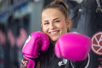 Nederlands bokskampioen klom uit diep dal: ‘Als ik stoned was, voelde ik onmenselijke situatie thuis niet’