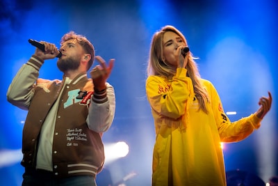 Suzan en Freek krijgen Top 40 Award van goede vriend Claude, emotionele verrassing voor Samuel Welten