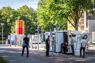 Verdachte van babbeltruc die Irene (80) het leven kostte, komt vrij met enkelband