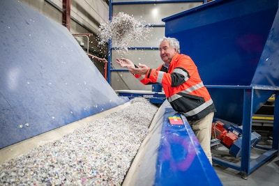 Ondernemer Gerrit is blij met de hoge brandstofprijzen: ‘Ze bellen nu zelf op’