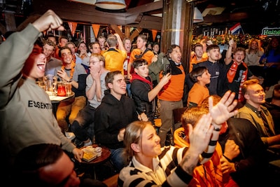 Wageningse horeca mag WK-wedstrijden Oranje uitzenden, ook buiten normale openingstijden