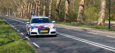 BMW-bestuurder rijdt 180 kilometer per uur en blijkt ook nog te veel gedronken te hebben