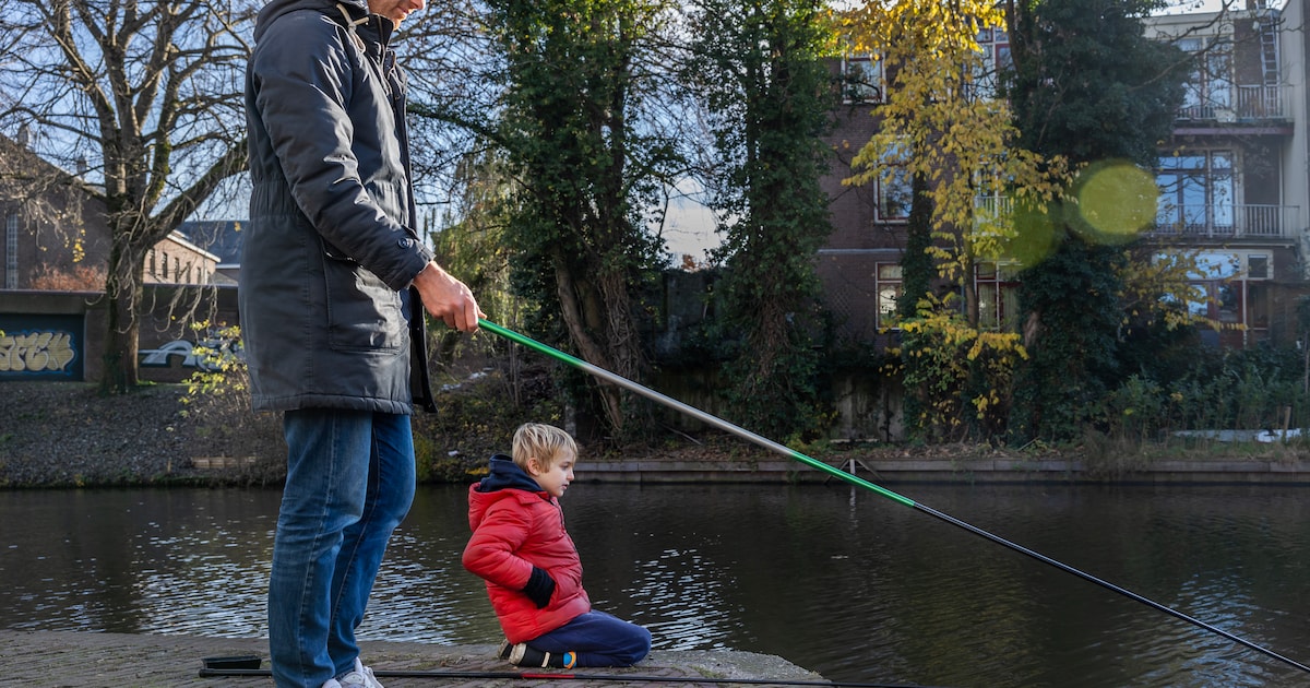 Dierenpartij zwakt hengelplan af, maar strijd om viswater in Utrecht blijft fel: ‘Kruistocht tegen s