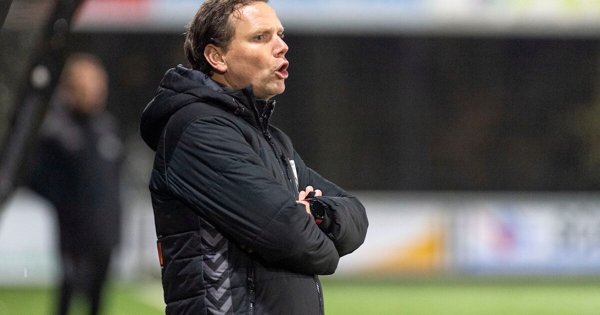 Nieuw contract voor coach Vroomshoopse Boys en Wilhelminaschool, trainer Tubantia vertrekt