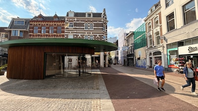 Hele jaar poffertjes eten dankzij de nieuwe huurder van de kiosk: ‘We hebben 60 jaar ervaring’