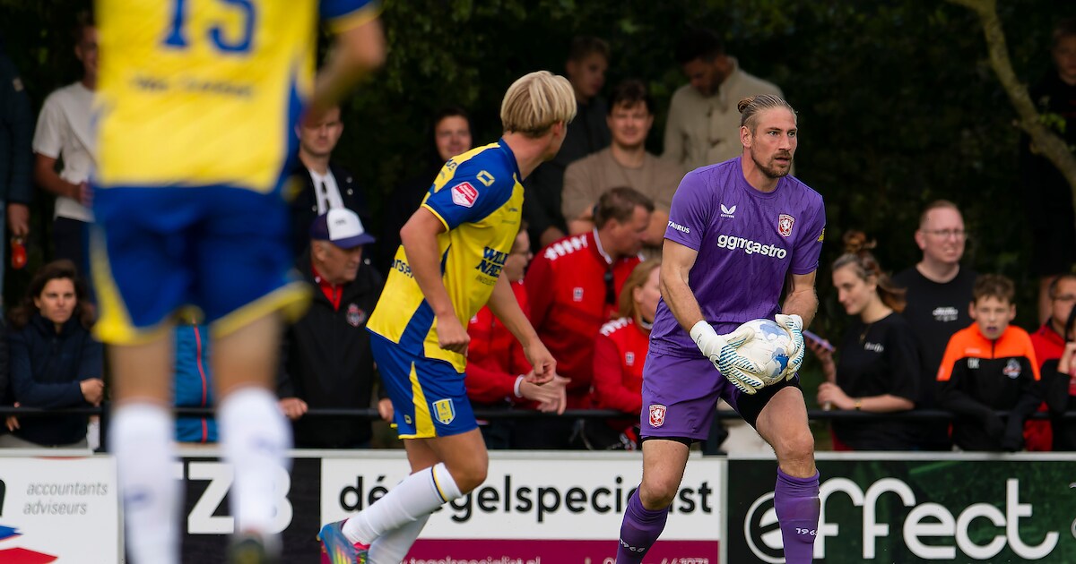 FC Twente-doelman Lars Unnerstall hoopt tegen PEC Zwolle op basisplek ...
