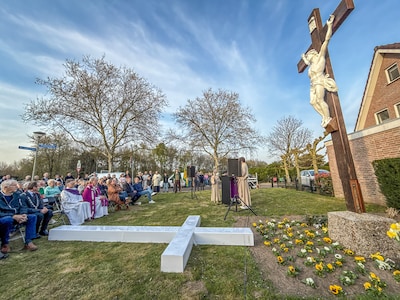 Christus herrijst opnieuw: kruis van Stekkenberg wordt monument