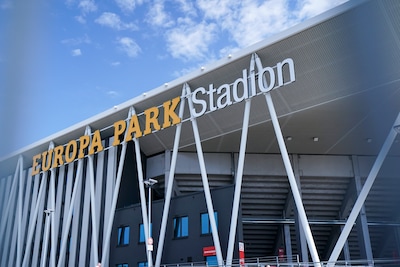 LIVE Europa League | FC Utrecht aangekomen in Freiburg, straks persconferentie en training