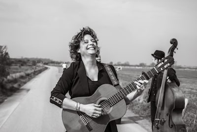 Yildiz Gies geeft zondagmiddagconcert in Hortus
