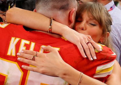 Taylor Swift en Travis Kelce gaven bruiloftsgasten dit persoonlijke cadeau