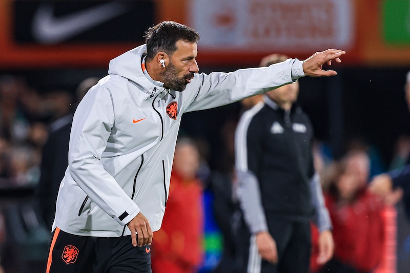 live-oranje-laatste-test-voor-wk-oranje-oefent-tegen-oezbekistan-in