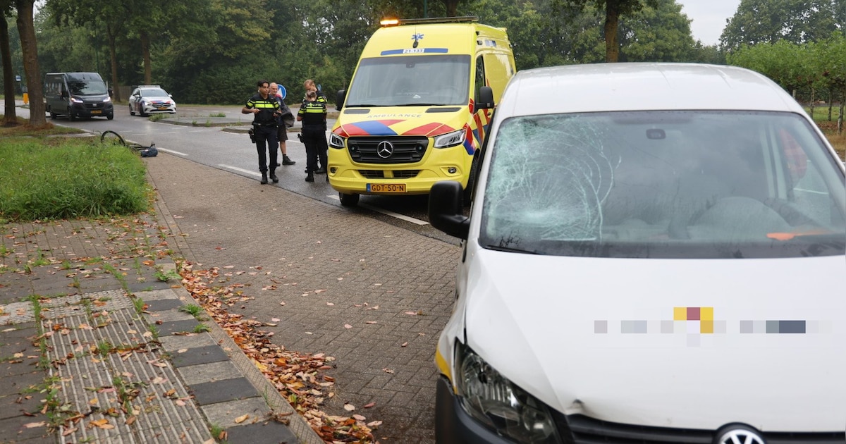Meisje gewond bij botsing met auto.