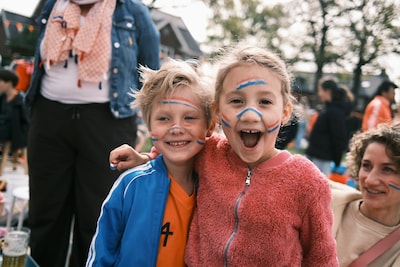 Koningsdag 2026 | Druk op Goffertpark • Slapend rijk worden • Relaxte sfeer in Velp