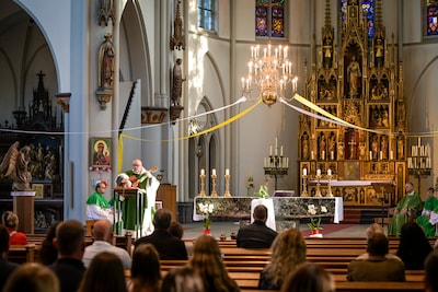 Poolse parochie verhuist naar Berghem; Heilig Hartkerk aan eredienst onttrokken