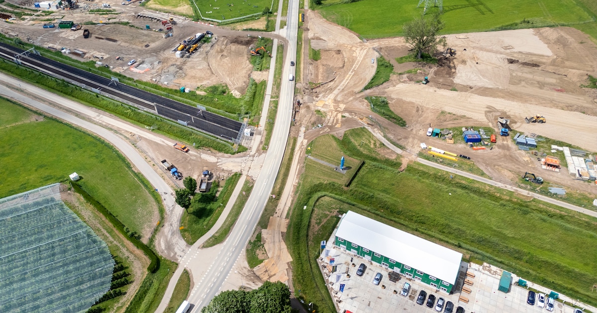 Rijndijk in Angeren krijgt tijdelijk maximumsnelheid van 30 kilometer per uur