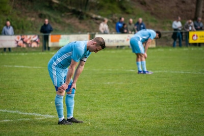 DUNO snakt na 0-11 nederlaag naar degradatie: ‘Pakt niet eens zo slecht uit om weer in de derde klas