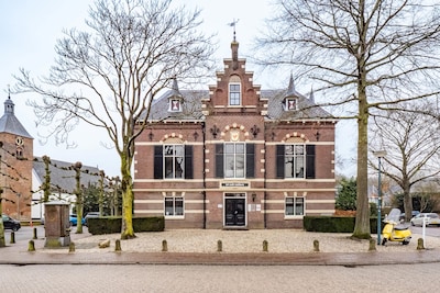 Beeldbepalend Rijksmonument in het centrum van Bunnik te koop