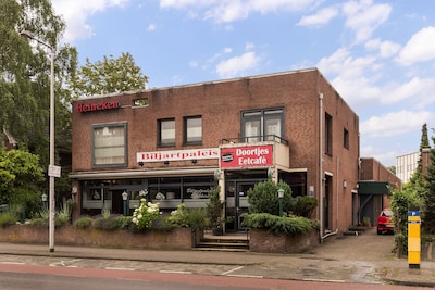 Kunstenaars van Sickhouse halen 30.000 euro op voor verbouwing, in ruil voor eeuwige liefde of een h