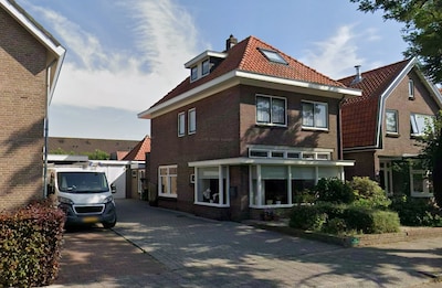 Fundaparel: bij dit jarendertighuis in Veenendaal krijg je een garage van 85 vierkante meter