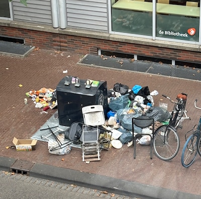 Ergernis om dumpingen naast containers, vuilnis stapelt zich zeker in weekend op in Nijmegen