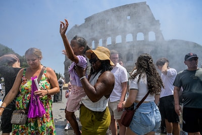 Extreme hitte en stevige onweersbuien: dit is het weer op de populaire vakantiebestemmingen in Europa