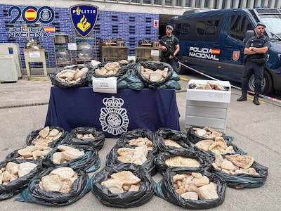 Informatie over internationale drugshandel legt grootste Spaanse xtc-lab ooit bloot