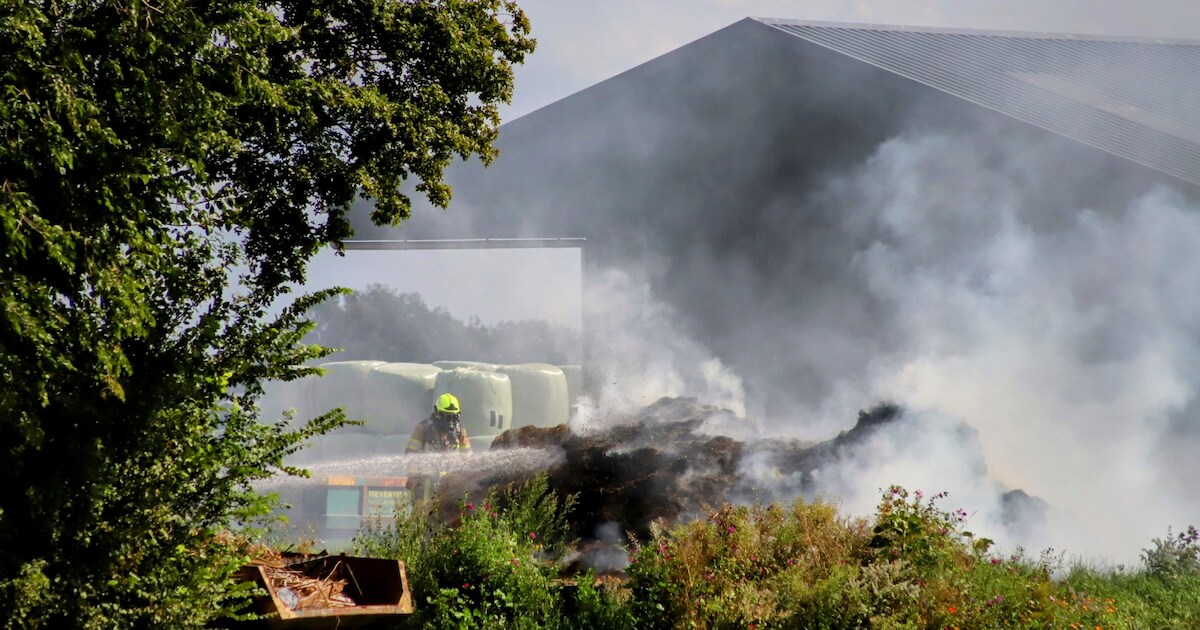 Buitenbrand op Nieuwendijk in Rumpt