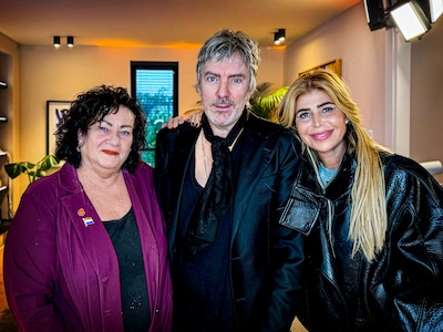 ‘Walgelijk programma: alles in Het waren twee fantastische dagen is effectbejag’