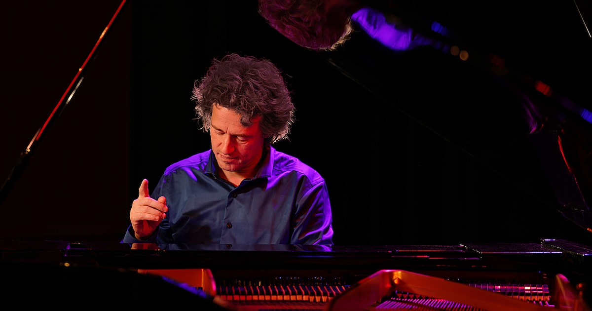 Roon Staal speelt luisterconcert bij Kasteel Croy in Aarle-Rixtel