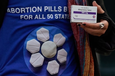 Nieuwe barrière voor toegang tot abortus in VS: rechtbank schort verzending abortuspil op