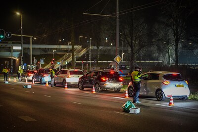 Vijf automobilisten met te veel alcohol op moeten hun auto laten staan