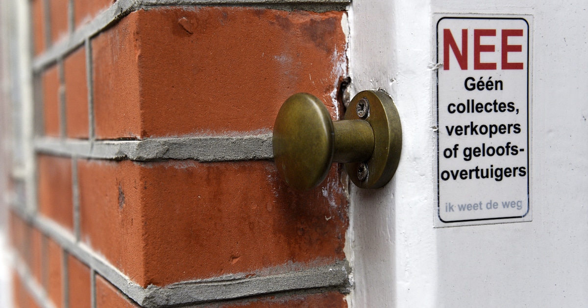 Gemeente Scherpenzeel waarschuwt: trap niet in mooie praatjes van deur-tot-deurverkopers