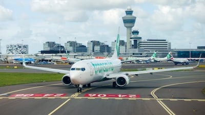 Transavia en KLM schrappen vluchten, valt uw reis in het water?